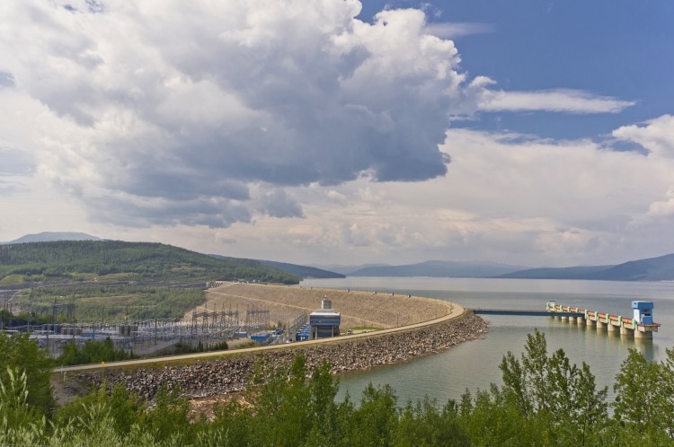 Image of a hydro dam.